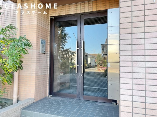 イリゼ　　刈谷市近郊の賃貸はクラスホームのエントランス