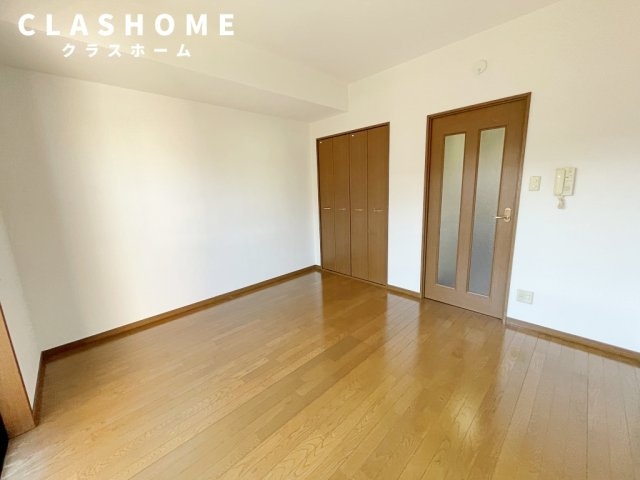 イリゼ　　刈谷市近郊の賃貸はクラスホームの居間・リビング|同物件の別部屋になります。