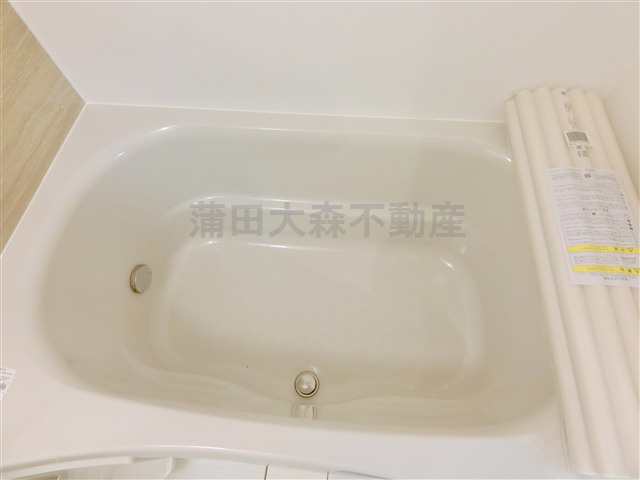 ジニア大森西の浴室