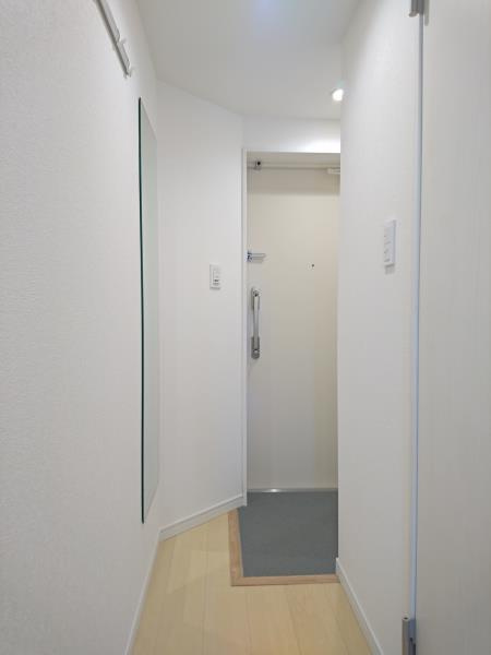 ＥＶＥＲＴＯＷ　Ｌｉｂｅｒｏ　ＫＡＭＩＩＫＥＤＡＩの玄関|落ち着いた玄関です