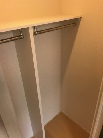 クレイノＺＵＫＡの内装|ウォークインタイプのクローゼットです！
