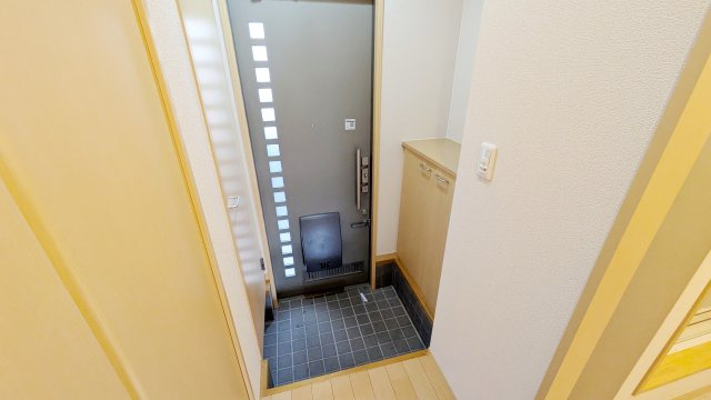 【玄関】