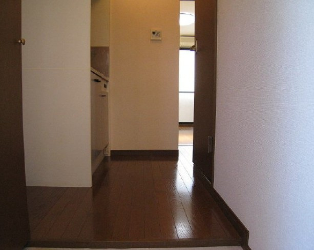 アンプルール　フェール　鴻巣の玄関