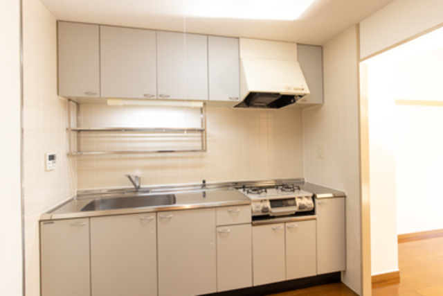 ウイングプラザのキッチン|※写真は同タイプ住戸です。