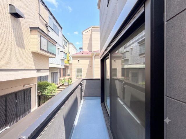 戸塚区平戸1丁目　新築戸建て　第4のバルコニー|◆日当たり良好なバルコニー！毎日のお洗濯にも嬉しいですね！