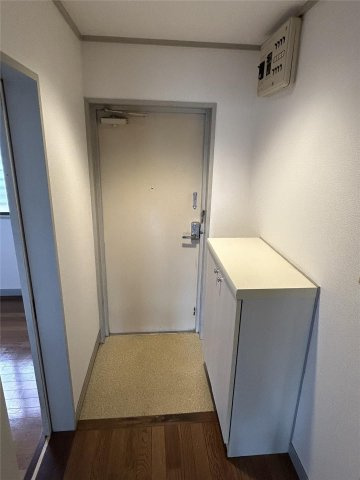 NTMマンションの玄関