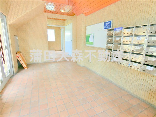 音金六郷マンションのエントランス|エントランス　
