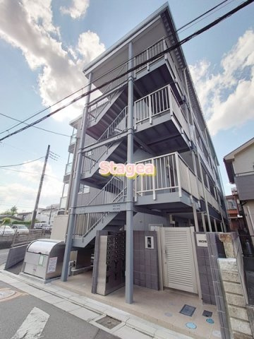 モンターナ上尾のエントランス