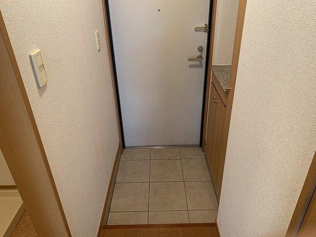 アドラブールの玄関|玄関です