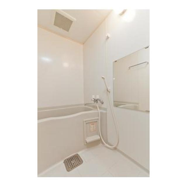 フレール南長崎の浴室|※写真は同タイプ住戸です。