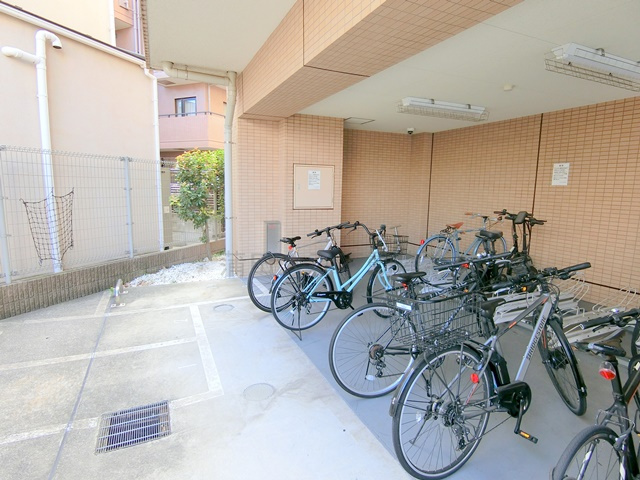 スカイコート池上壱番館のその他共用部分|敷地内駐車場・駐輪場・バイク置き場あり　空き状況等詳細はお問合せください