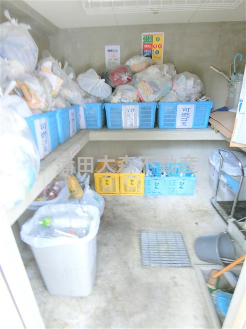 スカイコート池上壱番館のその他共用部分|曜日時間関係なくゴミ出し可能な敷地内ごみ捨て場