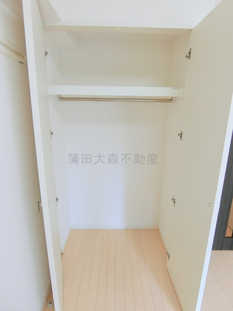 スカイコート池上壱番館の収納|洋室のウォークインクローゼット