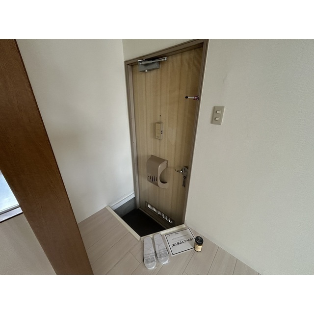南柏パインヒル1号棟の玄関