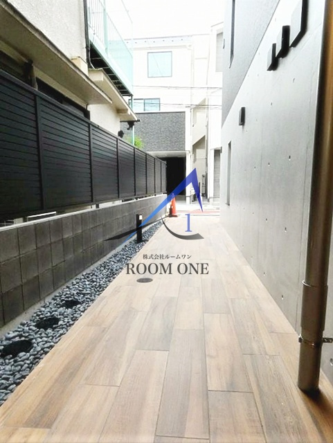 ＴＨＥ ＲＯＯＭ’Ｓ大森町駅前