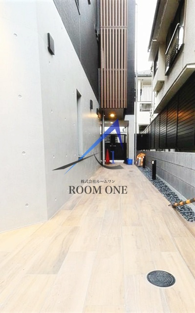 ＴＨＥ ＲＯＯＭ’Ｓ大森町駅前