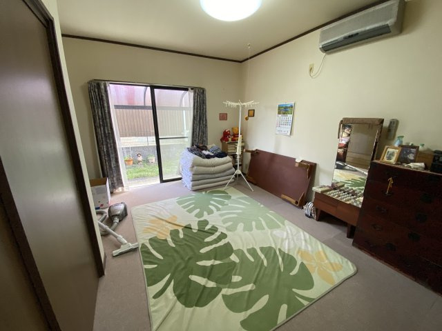 丹波市春日町国領の中古一戸建の洋室|7帖