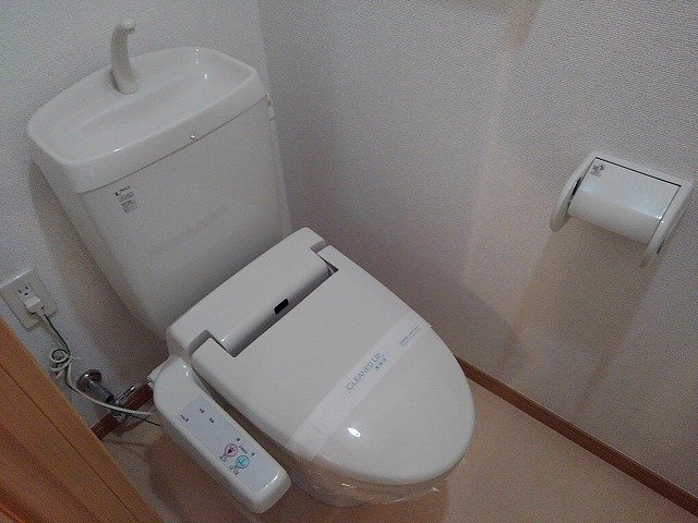 アドラブールのトイレ