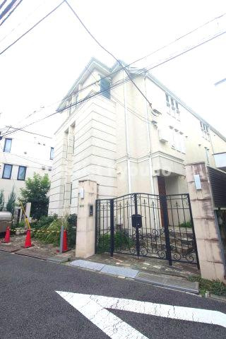 ロイヤルガーデン経堂の外観