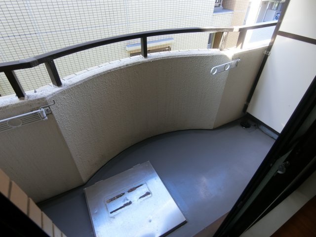 ハイタウン新丸子No.2のバルコニー|他のお部屋の参考写真となります。
