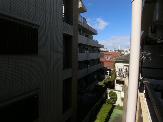 ハイタウン新丸子No.2の展望|他のお部屋の参考写真となります。
