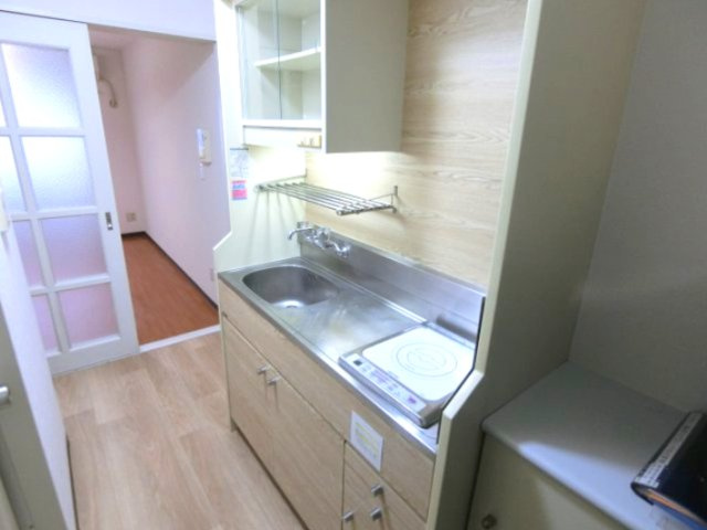 ハイタウン新丸子No.2のキッチン|他のお部屋の参考写真となります。