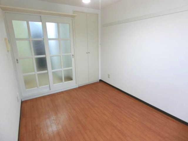 ハイタウン新丸子No.2の寝室|他のお部屋の参考写真となります。