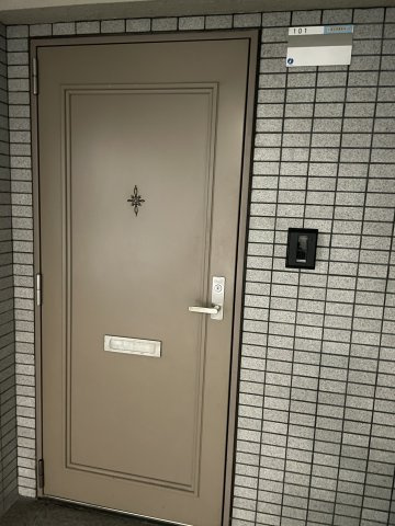 【玄関】