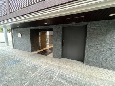 【エントランス】 | プレール・ドゥーク三軒茶屋