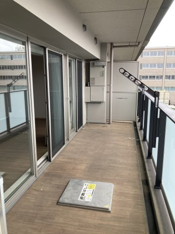 デュオセーヌ横濱東戸塚のバルコニー|バルコニー付きです
