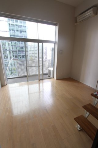 プライムアーバン芝浦LOFTの洋室|※参考写真
