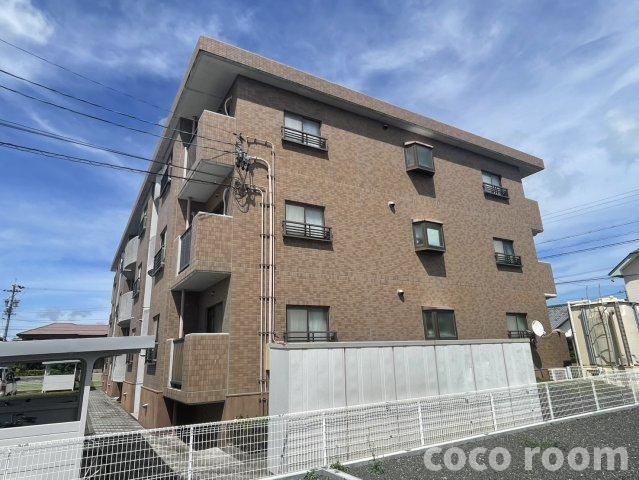 ムーンリバーの間取り