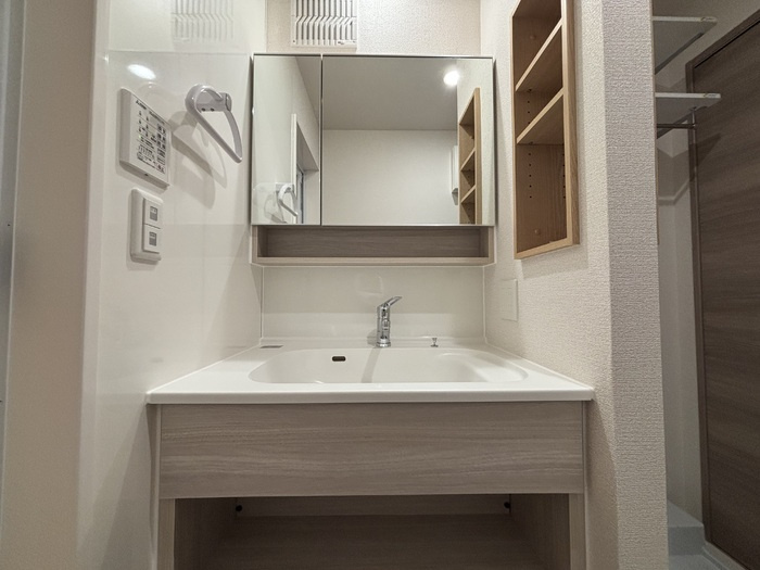 D-ROOM松香台の独立洗面台|洗髪洗面化粧台