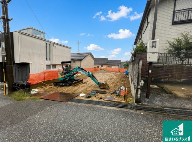 宝塚市長寿ガ丘　第2期　新築一戸建ての外観|現在建築中！落ち着いた街並みで新生活を始めることが出来そう！周辺の物件も併せてご紹介させて頂きます！
