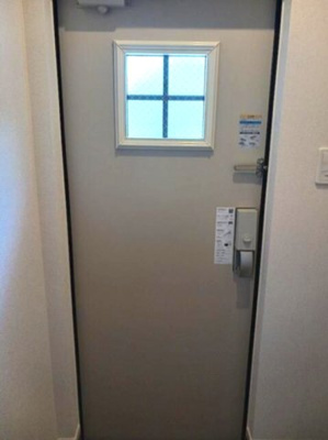 【玄関】 | ラフェルム千歳烏山