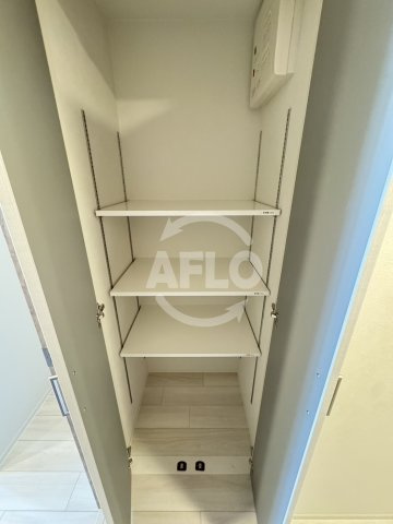 アーバネックス梅田中崎町Ⅱ　扇町小学校区の収納|アーバネックス梅田中崎町II　玄関収納