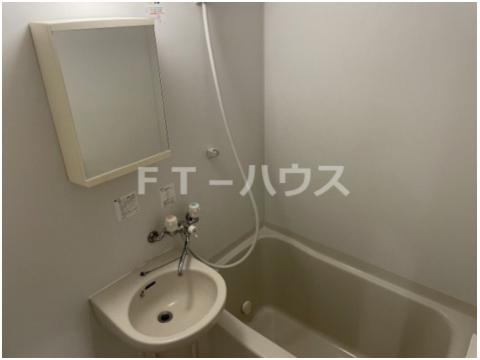 ルクレ津田沼の浴室