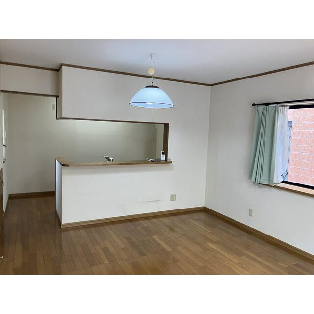 萱田町戸建の居間・リビング