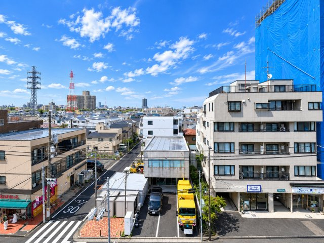 レクセルマンション小岩の展望|朝の陽射しも夕暮れの景色も、暮らしに彩りを添えてくれる眺望です。