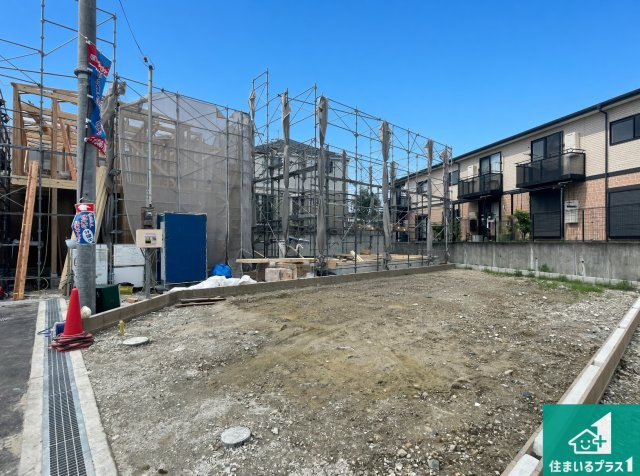 豊中市上野東　第1期　新築一戸建ての外観|現在の進捗状況です！順調に作業進行中、完成が待ち遠しいです！詳細の間取り等、お気軽にお問い合わせください！