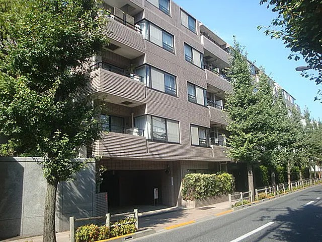 ザ・パームス西戸山の外観|山手線「新大久保」駅徒歩７分！平成８年築・オートロック付きマンション、ザ・パームス西戸山は即日現地案内可能となっておりますので、お気軽にお問い合わせください！