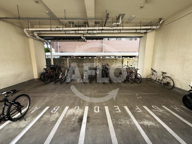 ヴァンスタージュ大阪城Eastの設備|ヴァンスタージュ大阪城East　駐輪場