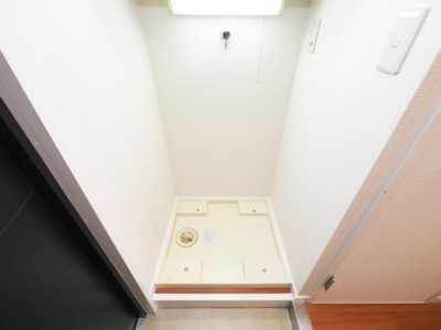 【設備】 | 大国町青山ビル別館 | 洗濯機置き場です