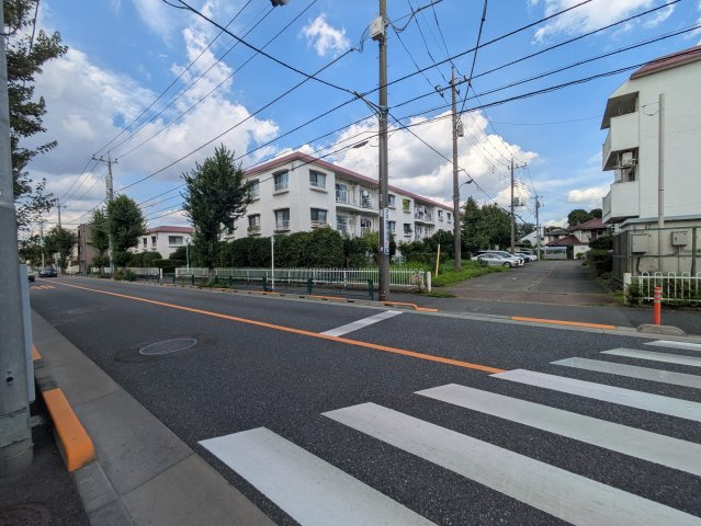 小田急和泉グリーンハイムBの外観