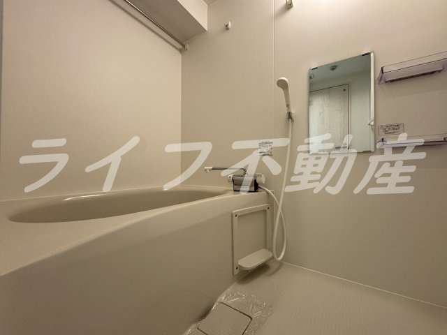 エイトステイツ玉造の浴室|落ち着いた空間のお風呂です
