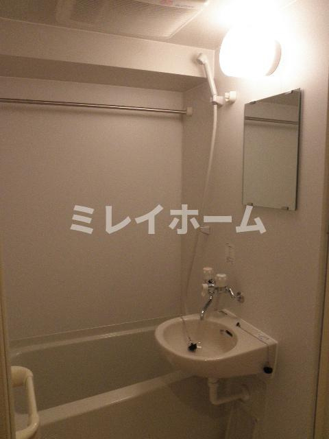 スカイコート池上壱番館の浴室|同建物内別のお部屋の参考写真になります。
