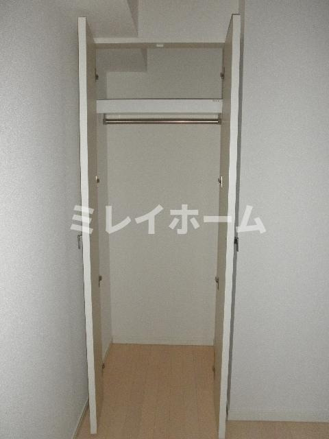 スカイコート池上壱番館の収納|同建物内別のお部屋の参考写真になります。