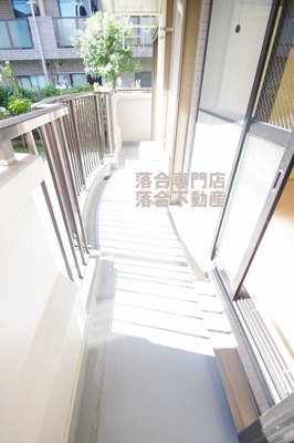 【バルコニー】 | ソシア東橋本 | 南東向きの明るいバルコニー◎