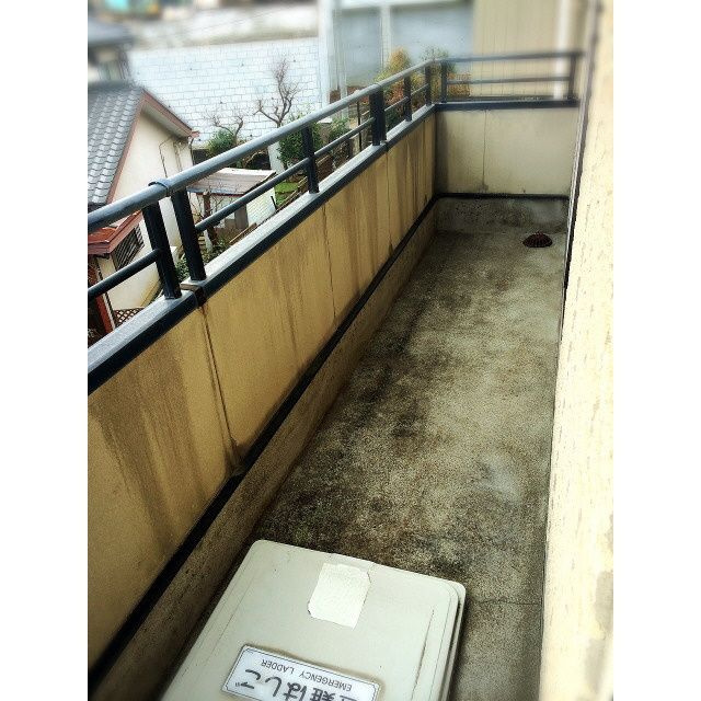 アヌシーパルのバルコニー