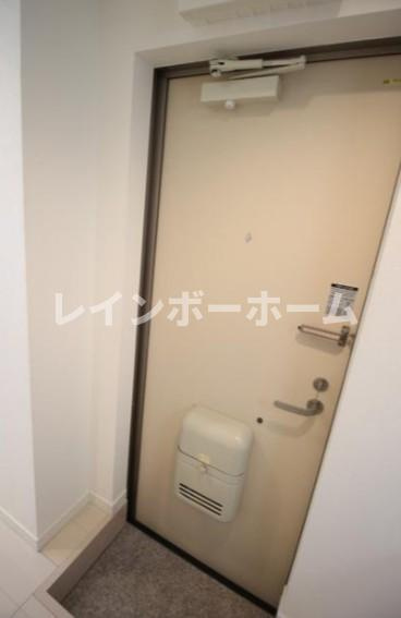 マーレ船橋の玄関